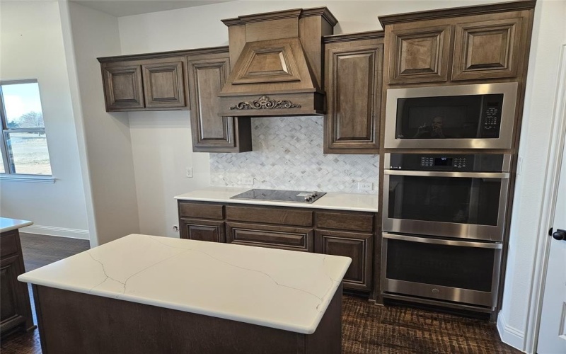 385 Willie's Court, Whitesboro, TX 76273, 6 Habitaciones Habitaciones , ,3 BañosBaños,Residential,En Venta,385 Willie's Court,0,21180438