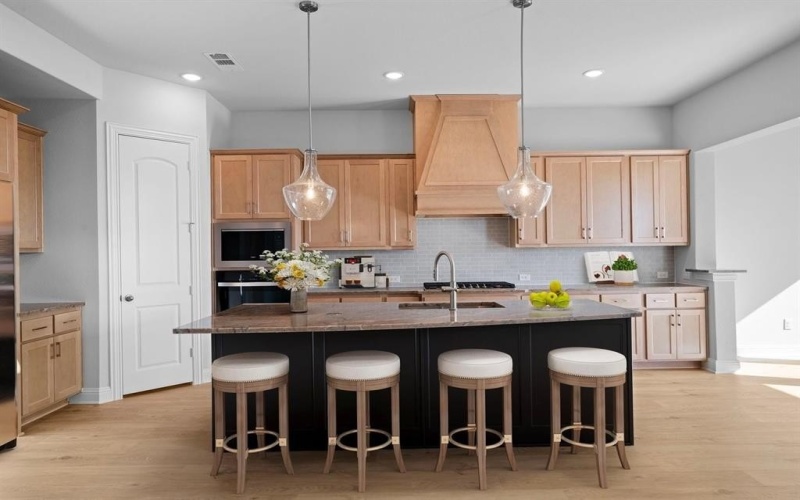 2229 Birch Street, Mansfield, TX 76063, 5 Habitaciones Habitaciones , ,5 BañosBaños,Residential,En Venta,2229 Birch Street,0,21180479