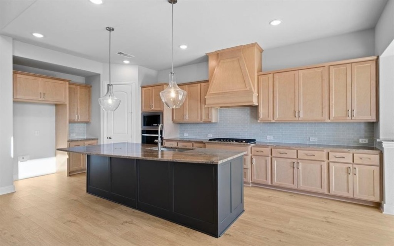 2229 Birch Street, Mansfield, TX 76063, 5 Habitaciones Habitaciones , ,5 BañosBaños,Residential,En Venta,2229 Birch Street,0,21180479