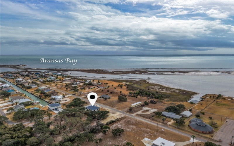 151 Front St, Rockport, TX 78382, 3 Bedrooms Bedrooms, ,2 BathroomsBathrooms,Residential,For Sale,151 Front St,0,471623