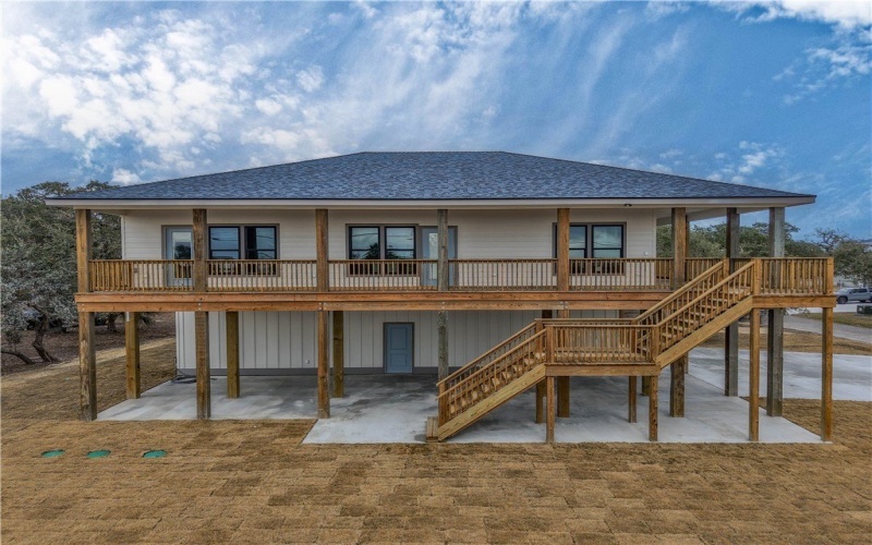 151 Front St, Rockport, TX 78382, 3 Bedrooms Bedrooms, ,2 BathroomsBathrooms,Residential,For Sale,151 Front St,0,471623