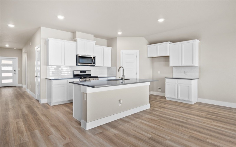 1018 St Croix Drive, Rockport, TX 78382, 4 Bedrooms Bedrooms, ,2 BathroomsBathrooms,Residential,For Sale,1018 St Croix Drive,0,471655