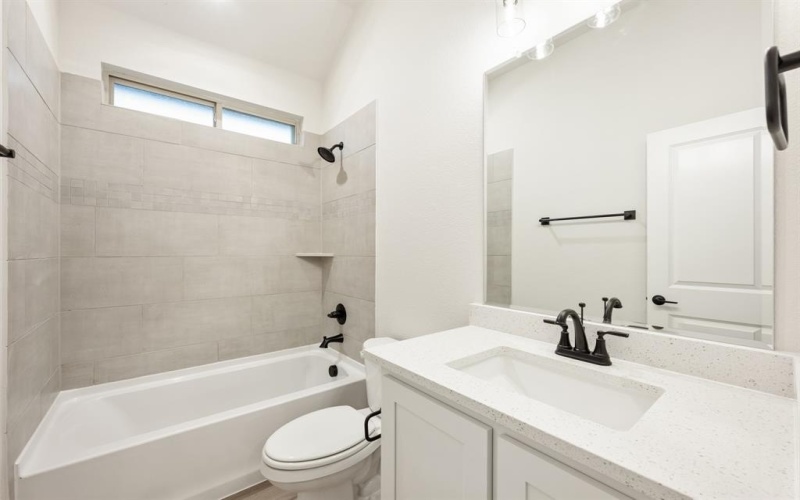 2316 Saint Andrews Way, Royse City, TX 75189, 5 Bedrooms Bedrooms, ,5 BathroomsBathrooms,Residential,For Sale,2316 Saint Andrews Way,20575231