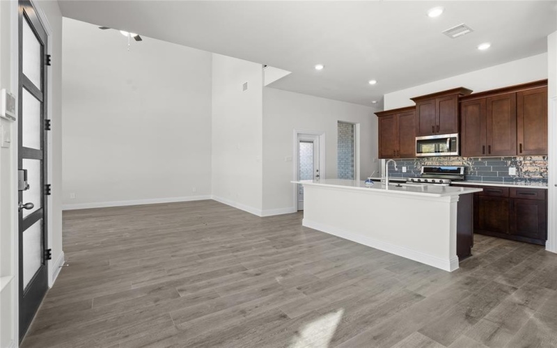 725 Oakridge Trail, Richardson, TX 75080, 4 Habitaciones Habitaciones , ,3 BañosBaños,Residential,En Venta,725 Oakridge Trail,0,21180673