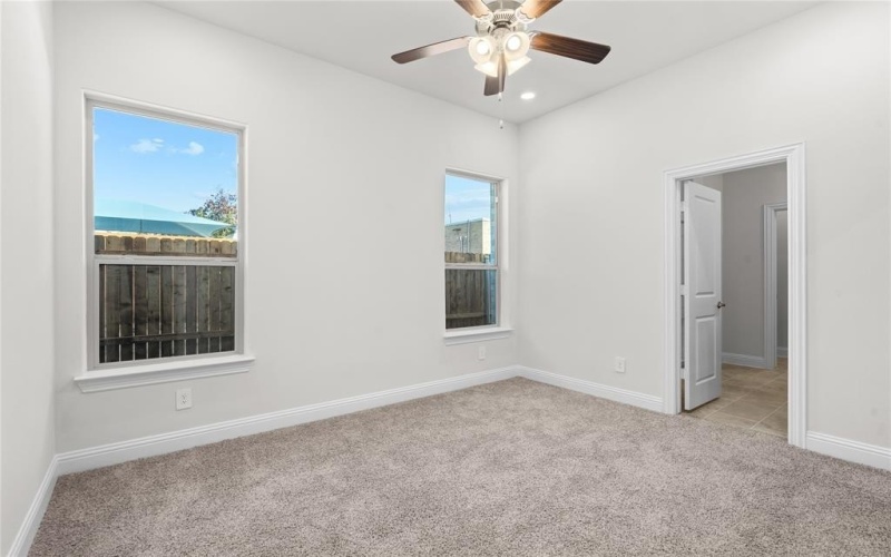 725 Oakridge Trail, Richardson, TX 75080, 4 Habitaciones Habitaciones , ,3 BañosBaños,Residential,En Venta,725 Oakridge Trail,0,21180673