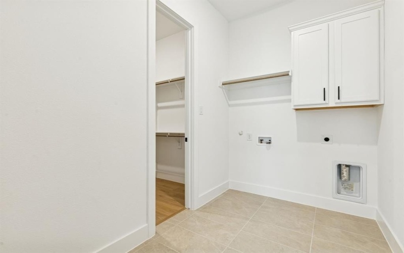 4720 Bishop Street, McKinney, TX 75071, 4 Habitaciones Habitaciones , ,5 BañosBaños,Residential,En Venta,4720 Bishop Street,0,21180772