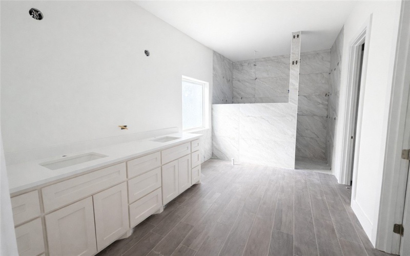 1489 Natasha Lane, Corpus Christi, TX 78415, 5 Bedrooms Bedrooms, ,3 BathroomsBathrooms,Residential,For Sale,1489 Natasha Lane,0,471696