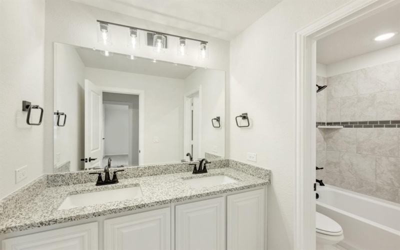 2304 Saint Andrews Way, Royse City, TX 75189, 5 Habitaciones Habitaciones , ,3 BañosBaños,Residential,En Venta,2304 Saint Andrews Way,20575588