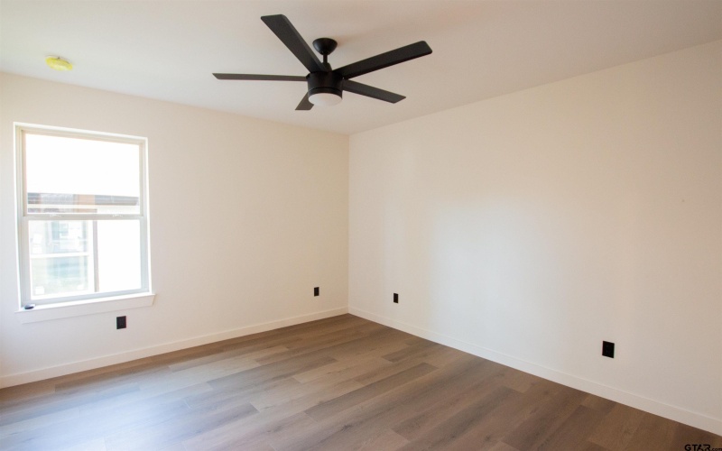 1116 Park St, Tyler, TX 75702, 3 Bedrooms Bedrooms, ,2 BathroomsBathrooms,Residential,For Sale,1116 Park St,0,26002193