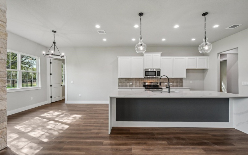 242 Sunday Drive, Burnet, TX 78611, 4 Habitaciones Habitaciones , ,3 BañosBaños,Residential,En Venta,242 Sunday Drive,0,175314