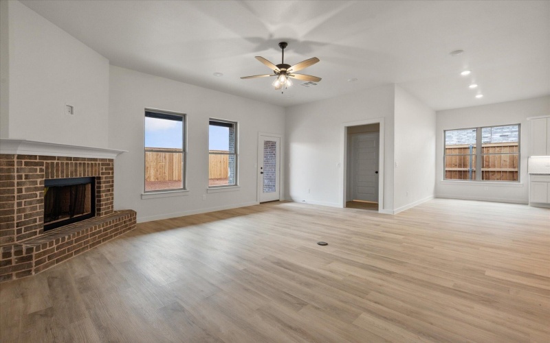 2903 Tractor Avenue, Wolfforth, TX 79382, 4 Habitaciones Habitaciones , ,3 BañosBaños,Residential,En Venta,2903 Tractor Avenue,0,202602075