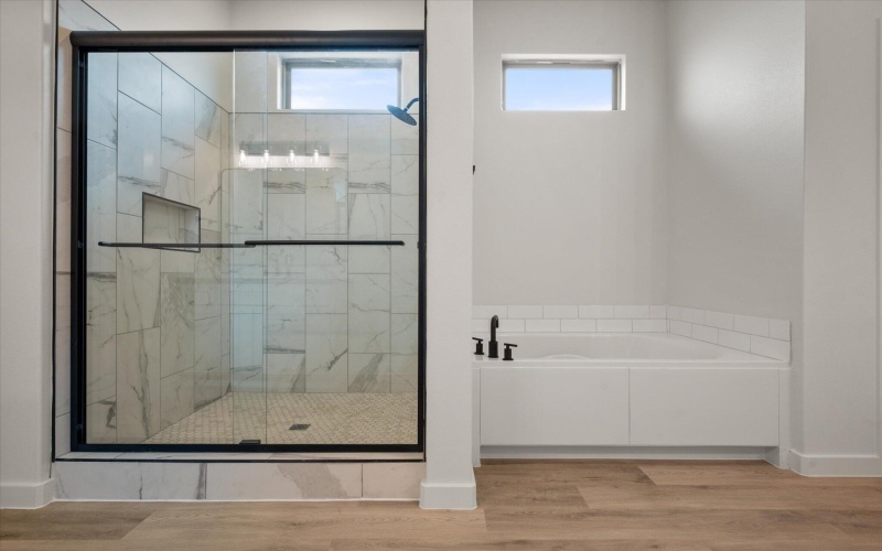 2903 Tractor Avenue, Wolfforth, TX 79382, 4 Habitaciones Habitaciones , ,3 BañosBaños,Residential,En Venta,2903 Tractor Avenue,0,202602075