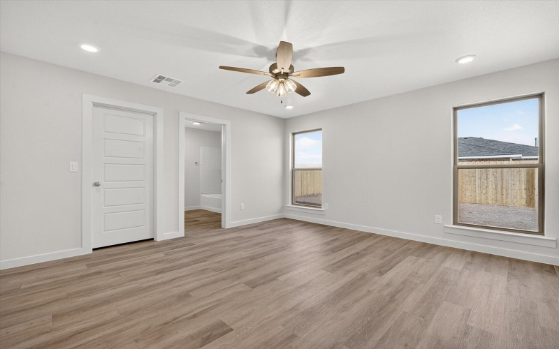 13827 Gary Avenue, Lubbock, TX 79423, 3 Bedrooms Bedrooms, ,2 BathroomsBathrooms,Residential,For Sale,13827 Gary Avenue,0,202602076