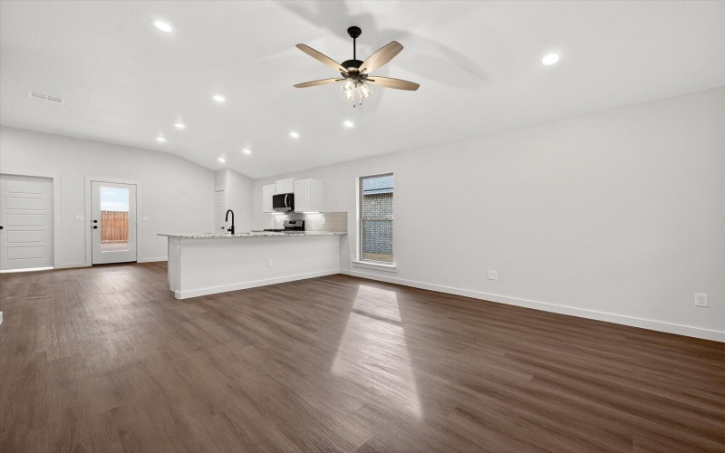 3107 140th Street, Lubbock, TX 79423, 3 Bedrooms Bedrooms, ,2 BathroomsBathrooms,Residential,For Sale,3107 140th Street,0,202602078