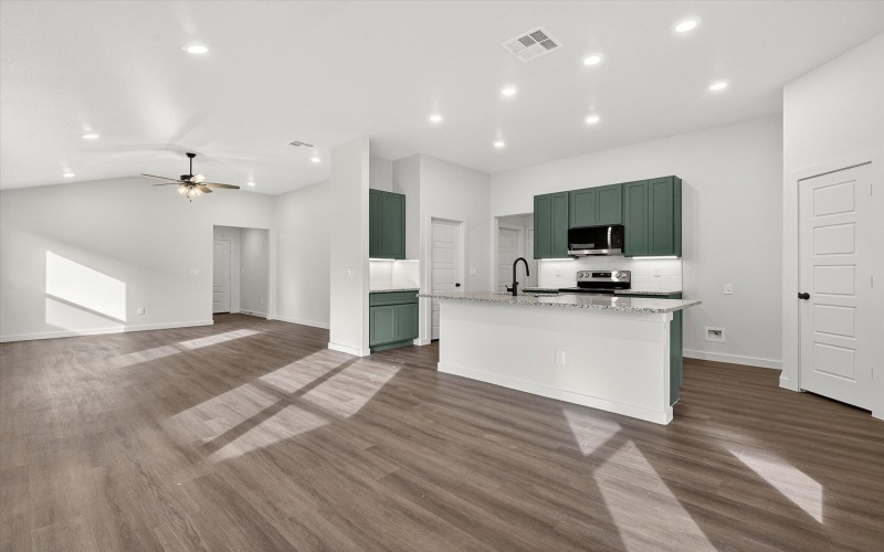 3111 140th Street, Lubbock, TX 79423, 4 Bedrooms Bedrooms, ,2 BathroomsBathrooms,Residential,For Sale,3111 140th Street,0,202602080