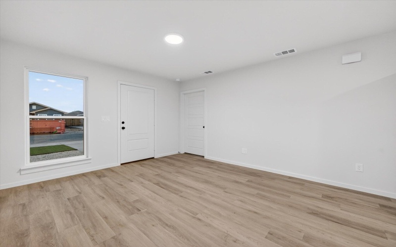 8323 25th Street, Lubbock, TX 79407, 1 Dormitorio Habitaciones , ,1 BañoBaños,Residential,En Venta,8323 25th Street,0,202602086