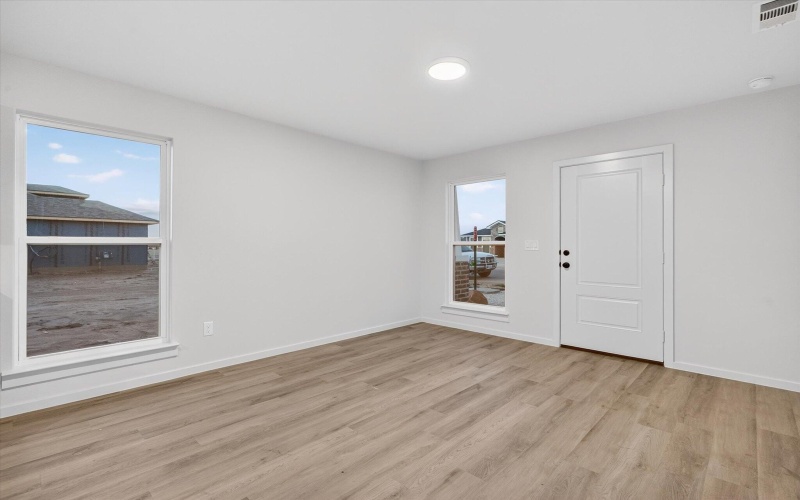 8323 25th Street, Lubbock, TX 79407, 1 Dormitorio Habitaciones , ,1 BañoBaños,Residential,En Venta,8323 25th Street,0,202602086