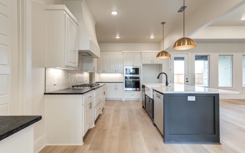 3516 141st Street, Lubbock, TX 79423, 4 Bedrooms Bedrooms, ,3 BathroomsBathrooms,Residential,For Sale,3516 141st Street,0,202602104