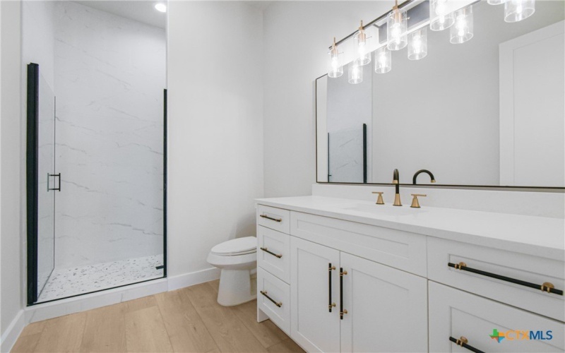 106 Broken Bow, Horseshoe Bay, TX 78657, 4 Habitaciones Habitaciones , ,3 BañosBaños,Residential,En Venta,106 Broken Bow,0,601899