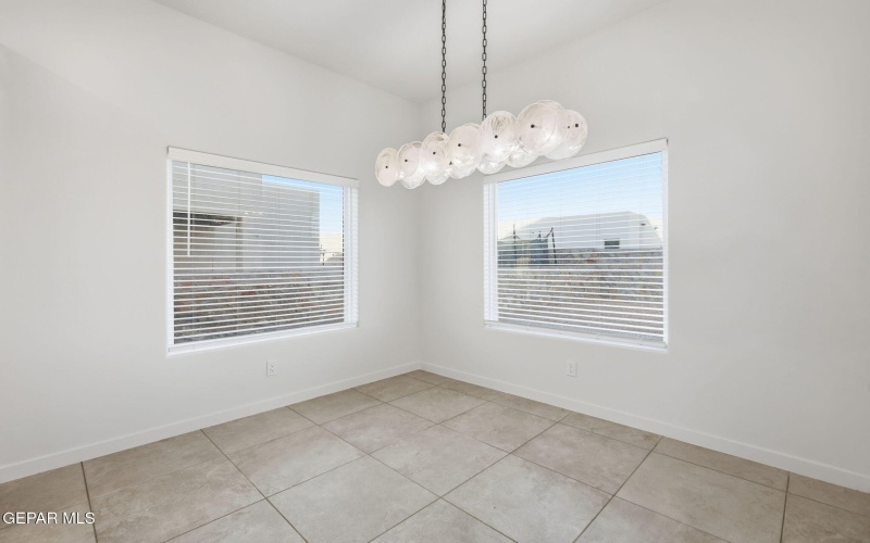 9724 Calle Cancun Street, El Paso, TX 79927, 5 Bedrooms Bedrooms, ,3 BathroomsBathrooms,Residential,For Sale,9724 Calle Cancun Street,0,938278