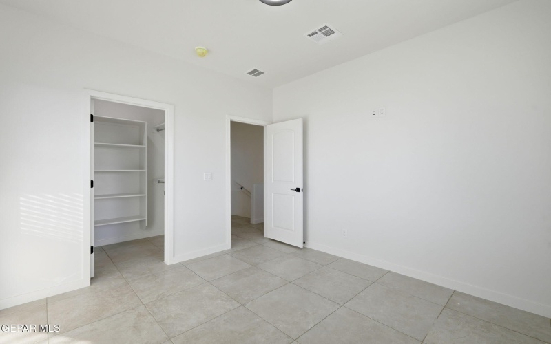 9736 Calle Cancun Street, El Paso, TX 79927, 5 Habitaciones Habitaciones , ,3 BañosBaños,Residential,En Venta,9736 Calle Cancun Street,0,938281