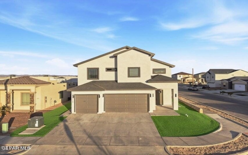 9748 Calle Cancun Street, El Paso, TX 79927, 5 Habitaciones Habitaciones , ,3 BañosBaños,Residential,En Venta,9748 Calle Cancun Street,0,938289