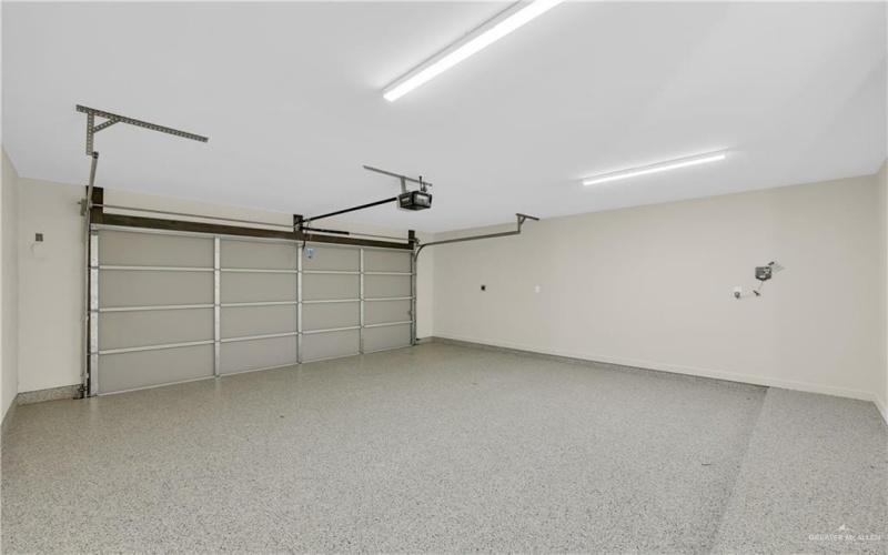 1406 S 7th Avenue, Edinburg, TX 78539, 2 Bedrooms Bedrooms, ,2 BathroomsBathrooms,Residential,For Sale,1406 S 7th Avenue,0,491276