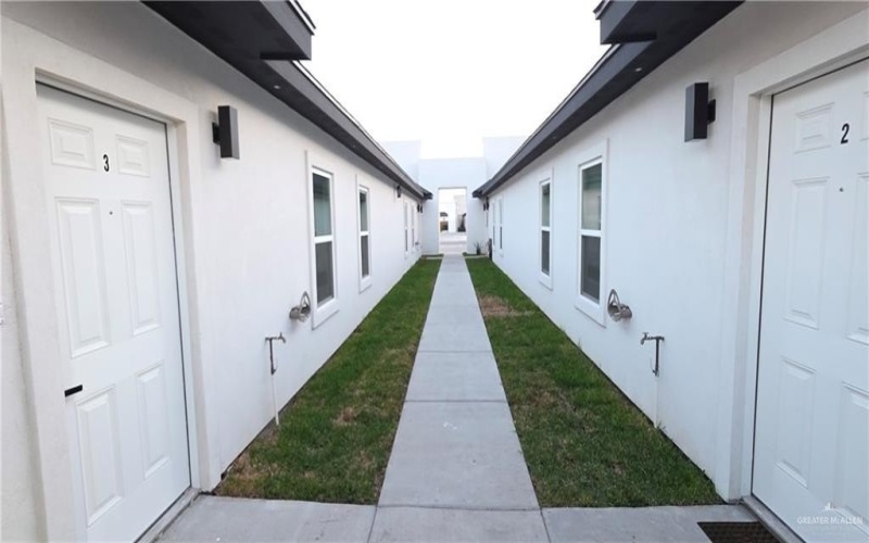 2105 Selena Street, Mission, TX 78572, 3 Bedrooms Bedrooms, ,2 BathroomsBathrooms,Residential,For Sale,2105 Selena Street,0,494751