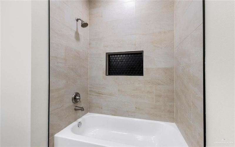 313 Barcelona Street, Donna, TX 78537, 3 Bedrooms Bedrooms, ,2 BathroomsBathrooms,Residential,For Sale,313 Barcelona Street,0,494904