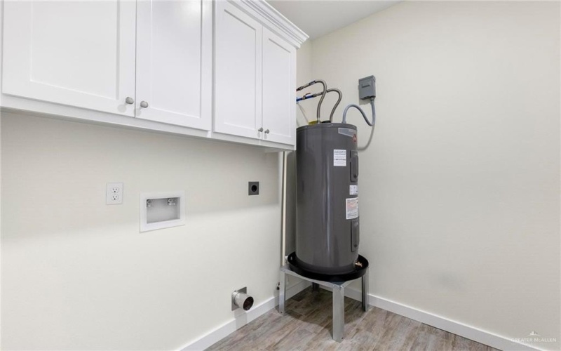 313 Barcelona Street, Donna, TX 78537, 3 Bedrooms Bedrooms, ,2 BathroomsBathrooms,Residential,For Sale,313 Barcelona Street,0,494904