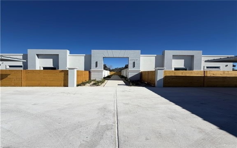 1717 N Monaco Drive unit: 2 #2, San Juan, TX 78589, 3 Bedrooms Bedrooms, ,2 BathroomsBathrooms,Residential,For Sale,1717 N Monaco Drive unit: 2,0,494953