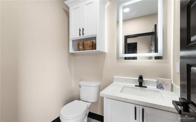 712 E Ricky Crossland, Elsa, TX 78543, 3 Bedrooms Bedrooms, ,2 BathroomsBathrooms,Residential,For Sale,712 E Ricky Crossland,0,494960