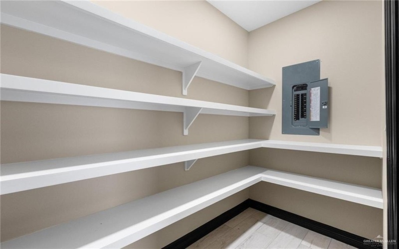 712 E Ricky Crossland, Elsa, TX 78543, 3 Bedrooms Bedrooms, ,2 BathroomsBathrooms,Residential,For Sale,712 E Ricky Crossland,0,494960