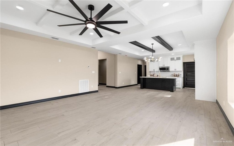 712 E Ricky Crossland, Elsa, TX 78543, 3 Bedrooms Bedrooms, ,2 BathroomsBathrooms,Residential,For Sale,712 E Ricky Crossland,0,494960