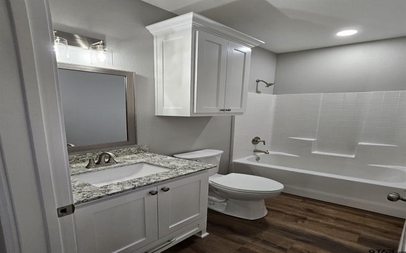 100 Cook UNIT 3, Arp, TX 75750, ,2 BathroomsBathrooms,Residential Multi Family,For Sale,100 Cook UNIT 3,0,26002232