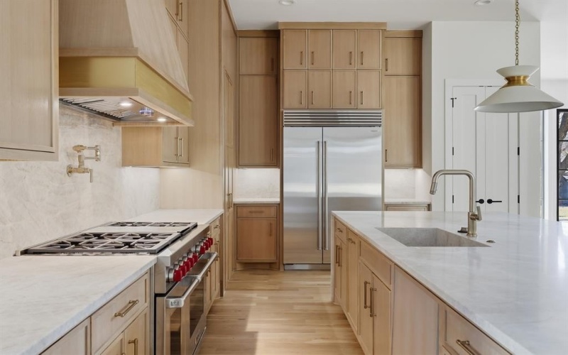 6443 Lake Circle Drive, Dallas, TX 75214, 5 Habitaciones Habitaciones , ,6 BañosBaños,Residential,En Venta,6443 Lake Circle Drive,0,21180294