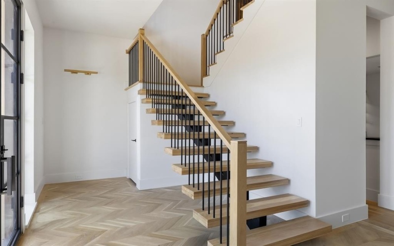 6443 Lake Circle Drive, Dallas, TX 75214, 5 Habitaciones Habitaciones , ,6 BañosBaños,Residential,En Venta,6443 Lake Circle Drive,0,21180294