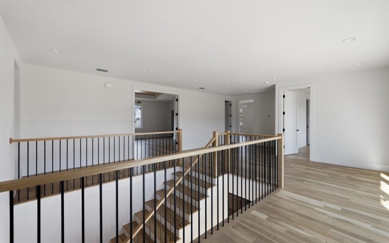 6443 Lake Circle Drive, Dallas, TX 75214, 5 Habitaciones Habitaciones , ,6 BañosBaños,Residential,En Venta,6443 Lake Circle Drive,0,21180294