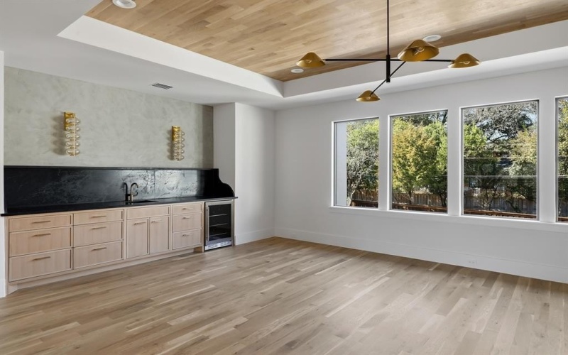 6443 Lake Circle Drive, Dallas, TX 75214, 5 Habitaciones Habitaciones , ,6 BañosBaños,Residential,En Venta,6443 Lake Circle Drive,0,21180294