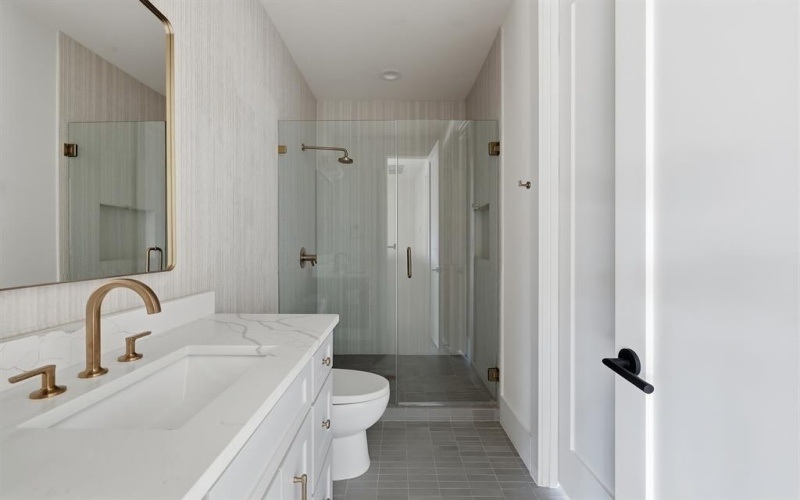 6443 Lake Circle Drive, Dallas, TX 75214, 5 Habitaciones Habitaciones , ,6 BañosBaños,Residential,En Venta,6443 Lake Circle Drive,0,21180294