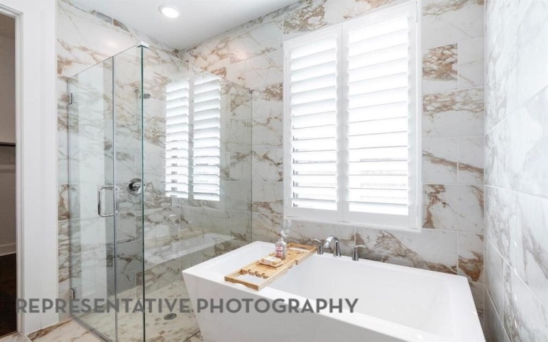 9820 Oak Glade Drive, Denton, TX 76207, 4 Bedrooms Bedrooms, ,5 BathroomsBathrooms,Residential,For Sale,9820 Oak Glade Drive,0,21180536