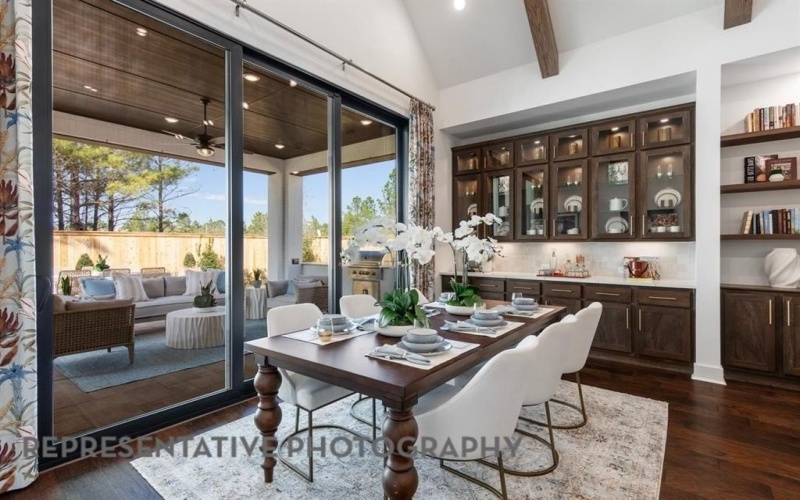 9820 Oak Glade Drive, Denton, TX 76207, 4 Bedrooms Bedrooms, ,5 BathroomsBathrooms,Residential,For Sale,9820 Oak Glade Drive,0,21180536