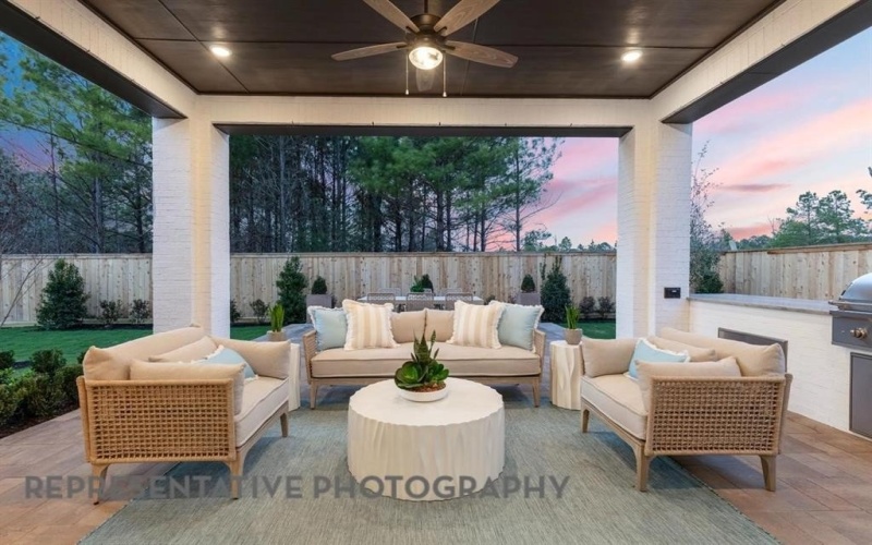 9820 Oak Glade Drive, Denton, TX 76207, 4 Bedrooms Bedrooms, ,5 BathroomsBathrooms,Residential,For Sale,9820 Oak Glade Drive,0,21180536