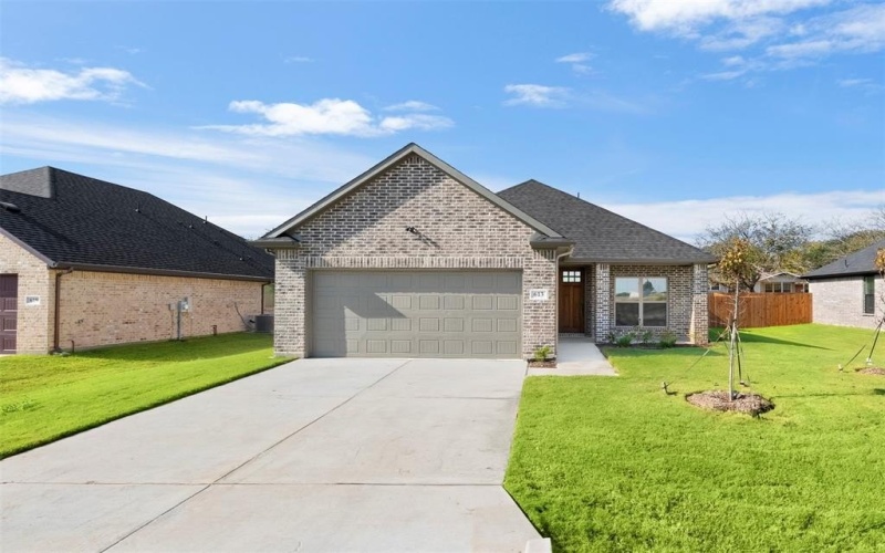 613 Escovedo Drive, Italy, TX 76651, 3 Bedrooms Bedrooms, ,2 BathroomsBathrooms,Residential,For Sale,613 Escovedo Drive,0,21180878