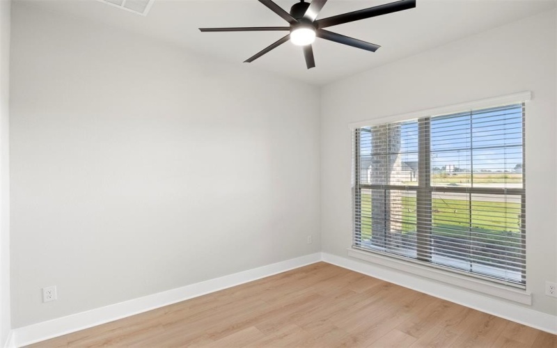 613 Escovedo Drive, Italy, TX 76651, 3 Bedrooms Bedrooms, ,2 BathroomsBathrooms,Residential,For Sale,613 Escovedo Drive,0,21180878