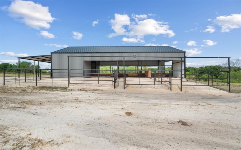 1355 County Road 304, Dublin, TX 76446, 3 Bedrooms Bedrooms, ,2 BathroomsBathrooms,Residential,For Sale,1355 County Road 304,0,20634210
