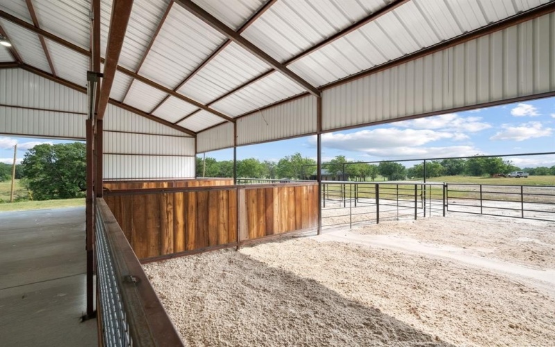 1355 County Road 304, Dublin, TX 76446, 3 Bedrooms Bedrooms, ,2 BathroomsBathrooms,Residential,For Sale,1355 County Road 304,0,20634210
