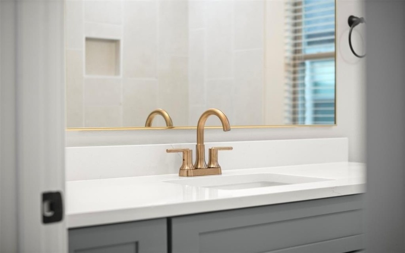 407 Lora Sue Court, Italy, TX 76651, 3 Bedrooms Bedrooms, ,2 BathroomsBathrooms,Residential,For Sale,407 Lora Sue Court,0,21180943