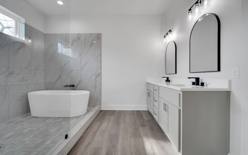 201 Rosa Street, Waxahachie, TX 75165, 3 Bedrooms Bedrooms, ,2 BathroomsBathrooms,Residential,For Sale,201 Rosa Street,0,21180999