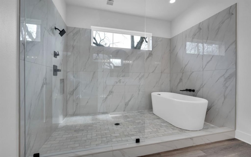 201 Rosa Street, Waxahachie, TX 75165, 3 Bedrooms Bedrooms, ,2 BathroomsBathrooms,Residential,For Sale,201 Rosa Street,0,21180999